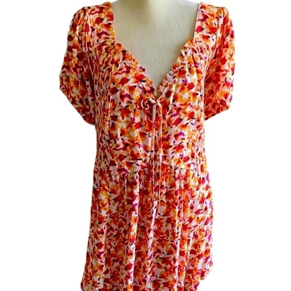 NWOT-TORRID-FLORAL BABYDOLL TOP-SIZE 2X
